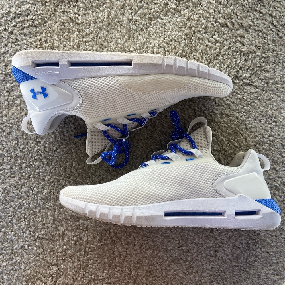 Mens Under Armor HOVR 10.5